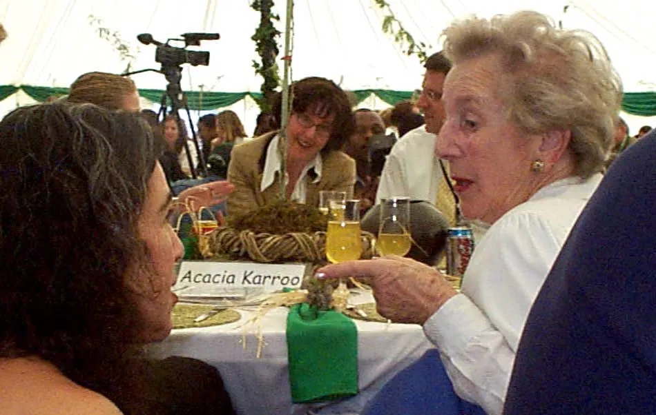 Dana Smirin in conversation with Helen Suzman